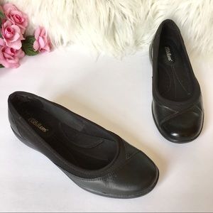 SOLD! - Cobbie Cuddlers Womens Black Flats Slip-on